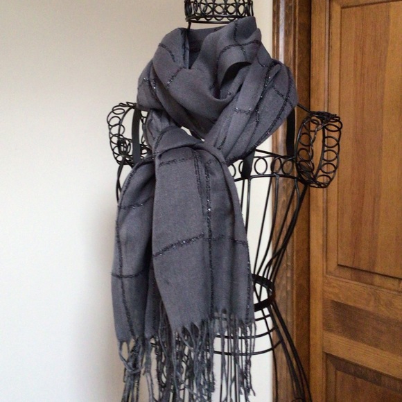 Gulsoy gun metal grey Turkish cotton scarf, pristine, 68”x26” - Picture 3 of 5